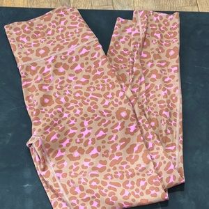 Cheetah Aerie Offline Leggings
